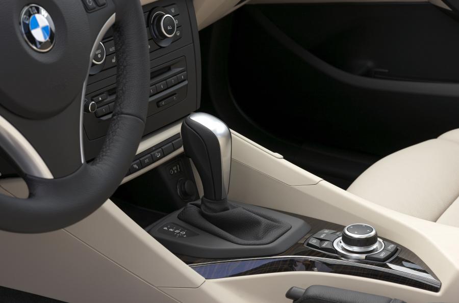  BMW X1 2009 года  (фото 24 из 190)